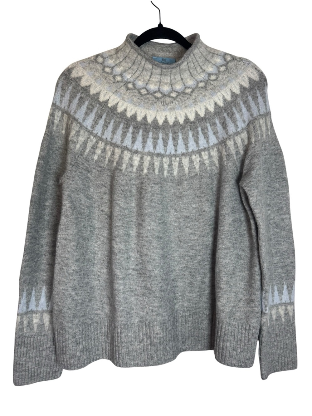 CeCe Women's Gray Fair Isle Medium Sweater - Light Gray Pattern